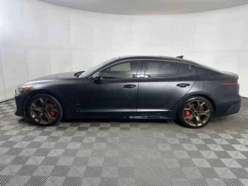 2020 Kia Stinger GT1