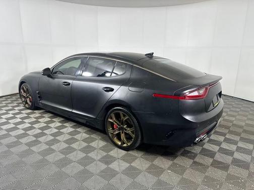 2020 Kia Stinger GT1
