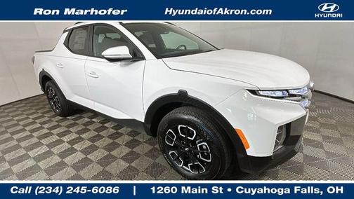 Atlas White 2023 Hyundai SANTA CRUZ SEL Premium