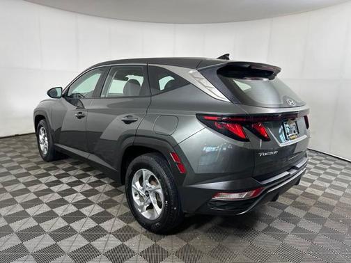2023 Hyundai TUCSON SE