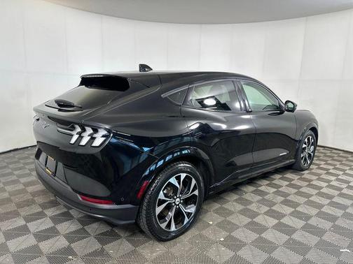 2022 Ford Mustang Mach-E Premium