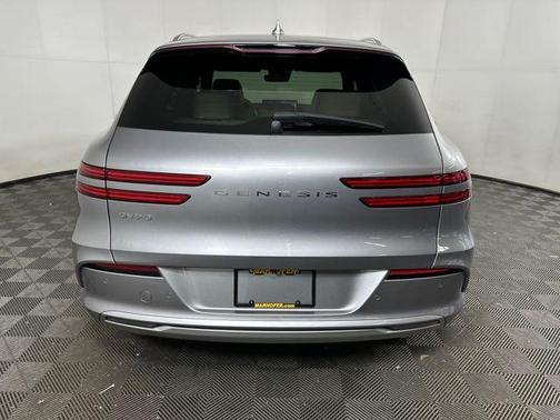 2023 Genesis Electrified GV70 Advanced AWD
