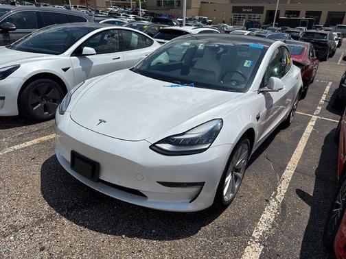 2020 Tesla Model 3 Long Range