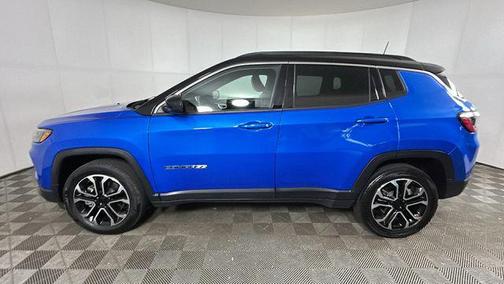 Hydro Blue Pearlcoat 2024 Jeep Compass Limited