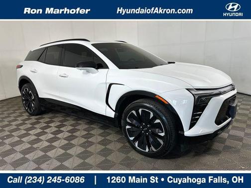 Summit White 2024 Chevrolet Blazer EV eAWD RS