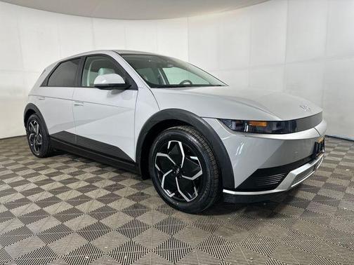 2022 Hyundai IONIQ 5 SEL