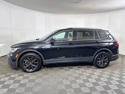 2023 Volkswagen Tiguan 2.0T SE 4MOTION