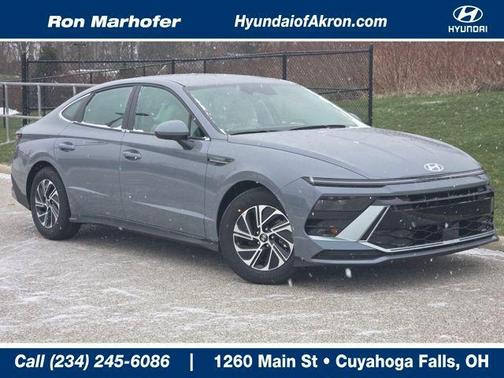 2026 Hyundai SONATA Hybrid Base