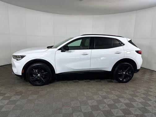 2021 Buick Envision FWD Essence