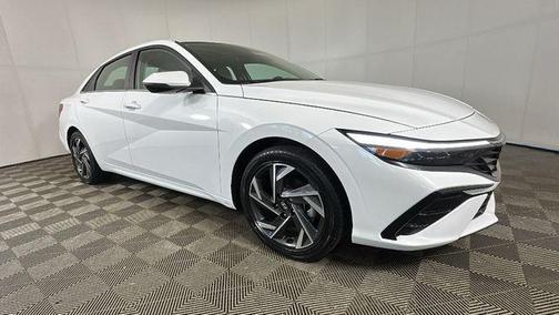 Serenity White 2025 Hyundai ELANTRA HEV Limited