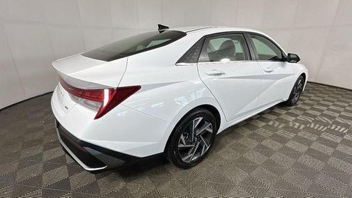 Serenity White 2025 Hyundai ELANTRA HEV Limited