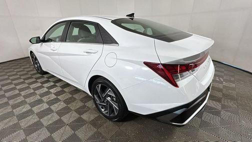 Serenity White 2025 Hyundai ELANTRA HEV Limited