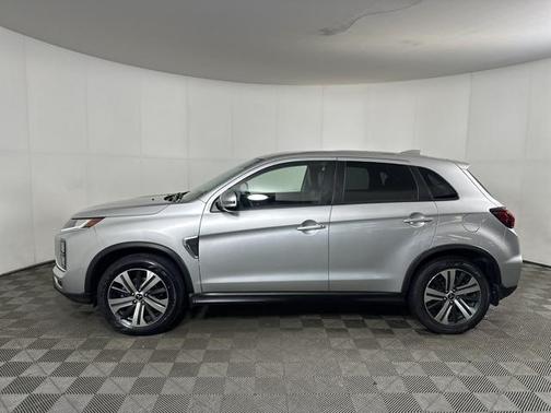 2022 Mitsubishi Outlander Sport SE