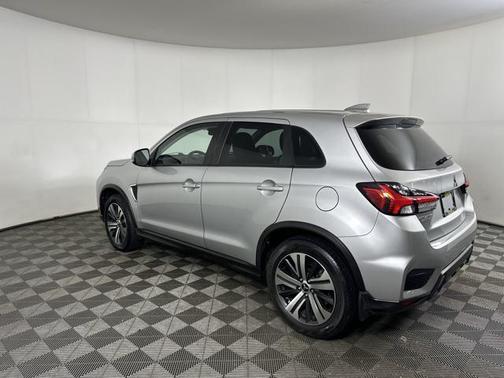 2022 Mitsubishi Outlander Sport SE