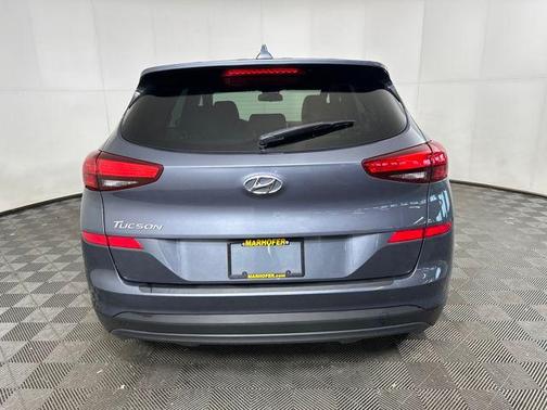 2021 Hyundai TUCSON SE