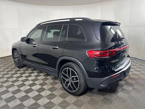 2022 Mercedes-Benz EQB 300 4MATIC