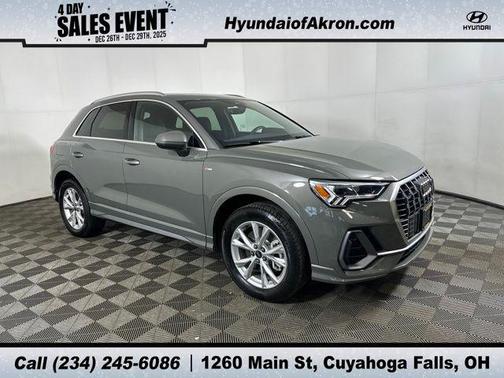 2025 Audi Q3 Premium 45 TFSI S line quattro Tiptronic