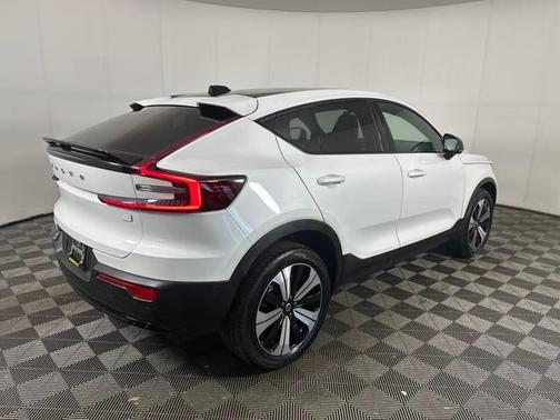 2023 Volvo C40 Recharge Pure Electric Twin Plus
