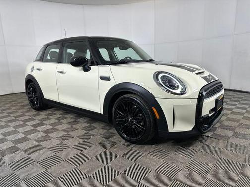 2022 MINI Hardtop Cooper S