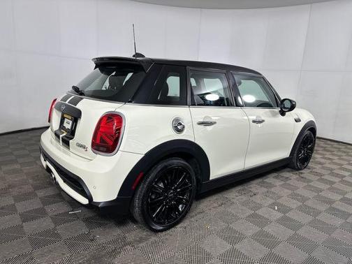 2022 MINI Hardtop Cooper S