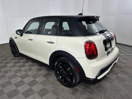 2022 MINI Hardtop Cooper S