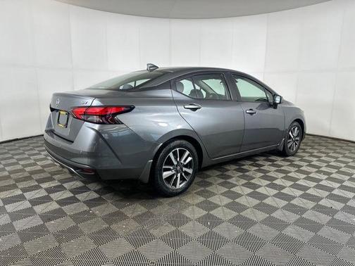 2020 Nissan Versa 1.6 SV