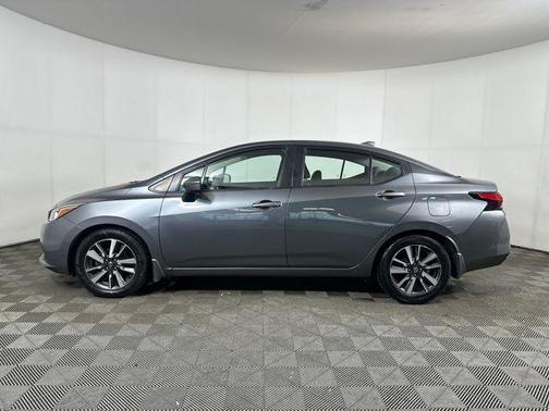 2020 Nissan Versa 1.6 SV