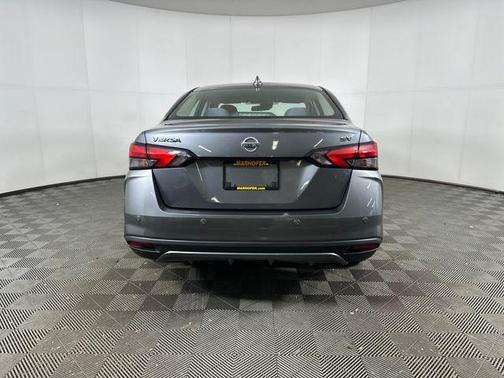 2020 Nissan Versa 1.6 SV