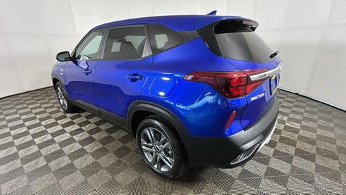 Neptune Blue 2023 Kia Seltos LX