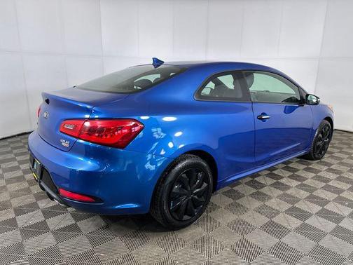 Abyss Blue 2014 Kia Forte Koup SX