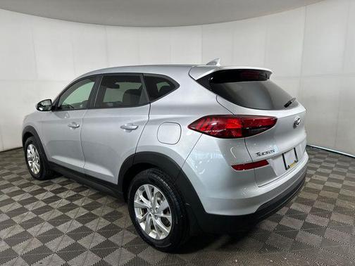 Molten Silver 2019 Hyundai TUCSON SE