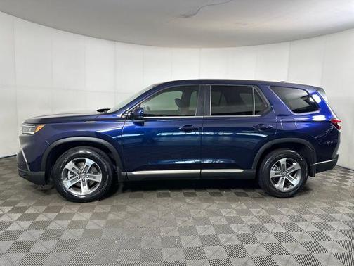 2023 Honda Pilot 2WD EX-L 7 Passenger