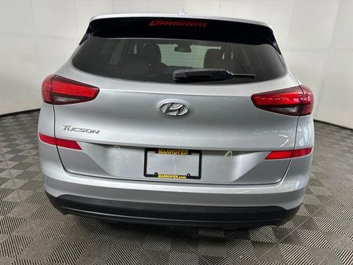 2020 Hyundai TUCSON SE