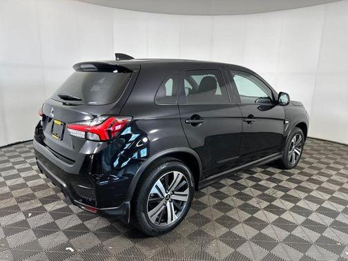 2023 Mitsubishi Outlander Sport 2.0 ES