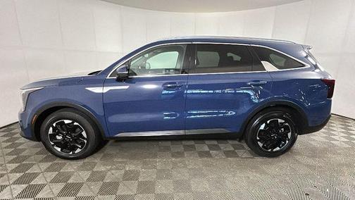 Midnight Lake Blue 2025 Kia Sorento S
