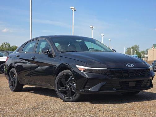 Abyss Black 2026 Hyundai ELANTRA Sport