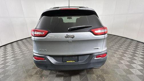 Billet Silver Metallic Clearcoat 2016 Jeep Cherokee Latitude