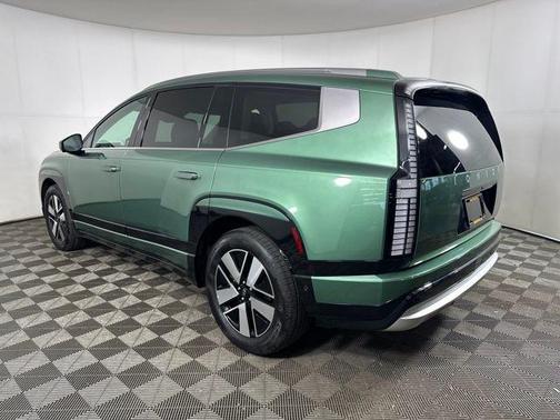 Ionosphere Green 2026 Hyundai IONIQ 9 SEL