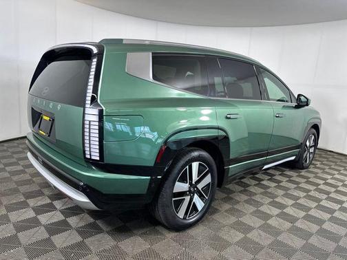 Ionosphere Green 2026 Hyundai IONIQ 9 SEL