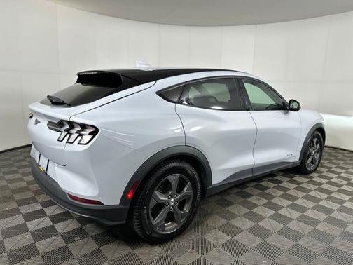 2021 Ford Mustang Mach-E Select
