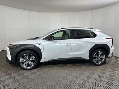 2023 Subaru Solterra Limited