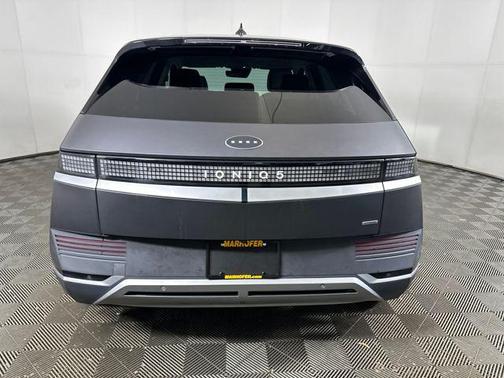 2022 Hyundai IONIQ 5 SEL