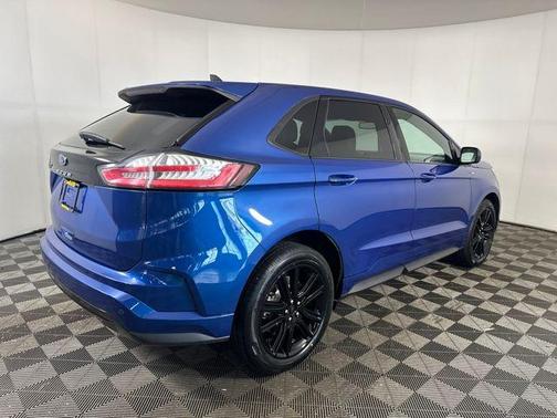 2022 Ford Edge ST Line
