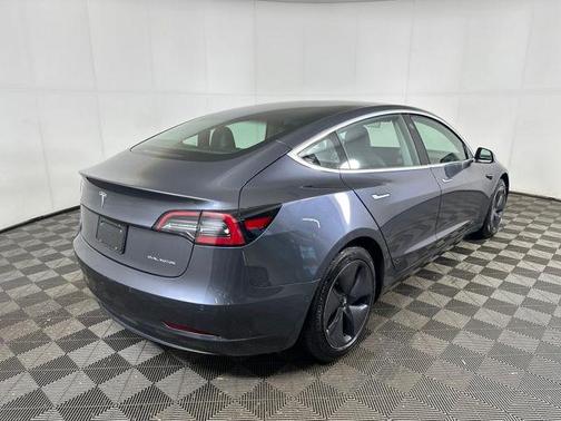 2018 Tesla Model 3 Performance