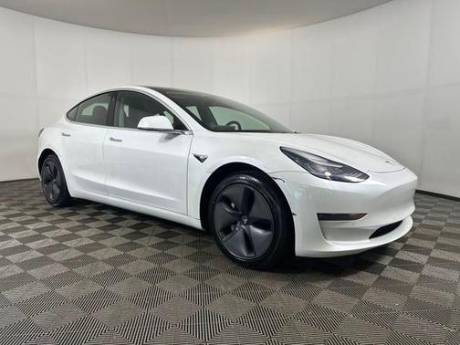 2020 Tesla Model 3 Long Range