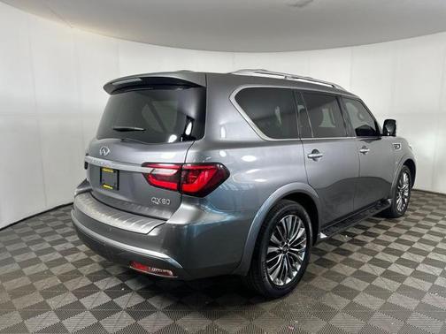 2020 INFINITI QX80 Luxe