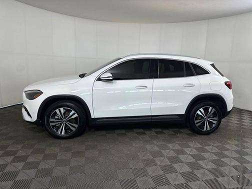 2024 Mercedes-Benz GLA 250 Base
