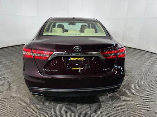 Sizzling Crimson Mica 2017 Toyota Avalon XLE Premium