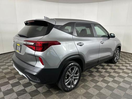 2023 Kia Seltos LX