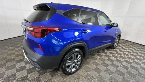 Neptune Blue 2021 Kia Seltos LX